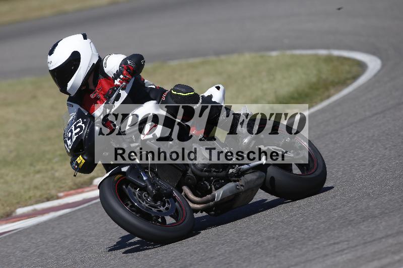 /12 30.04.2026  Speer Racing ADR/Gruppe gelb/195